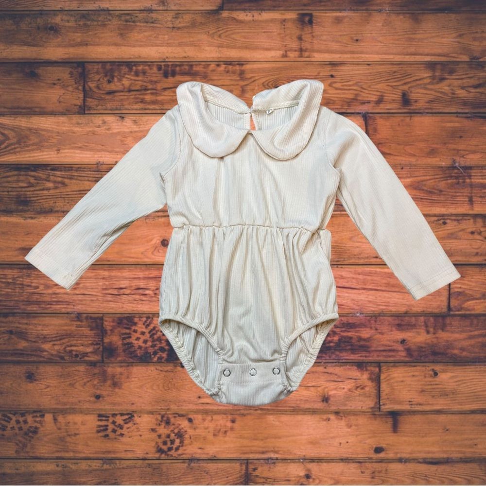 5 for $25🔥Cream Collared‎ Bodysuit Baby Girl Size 80 (9-12 Months)